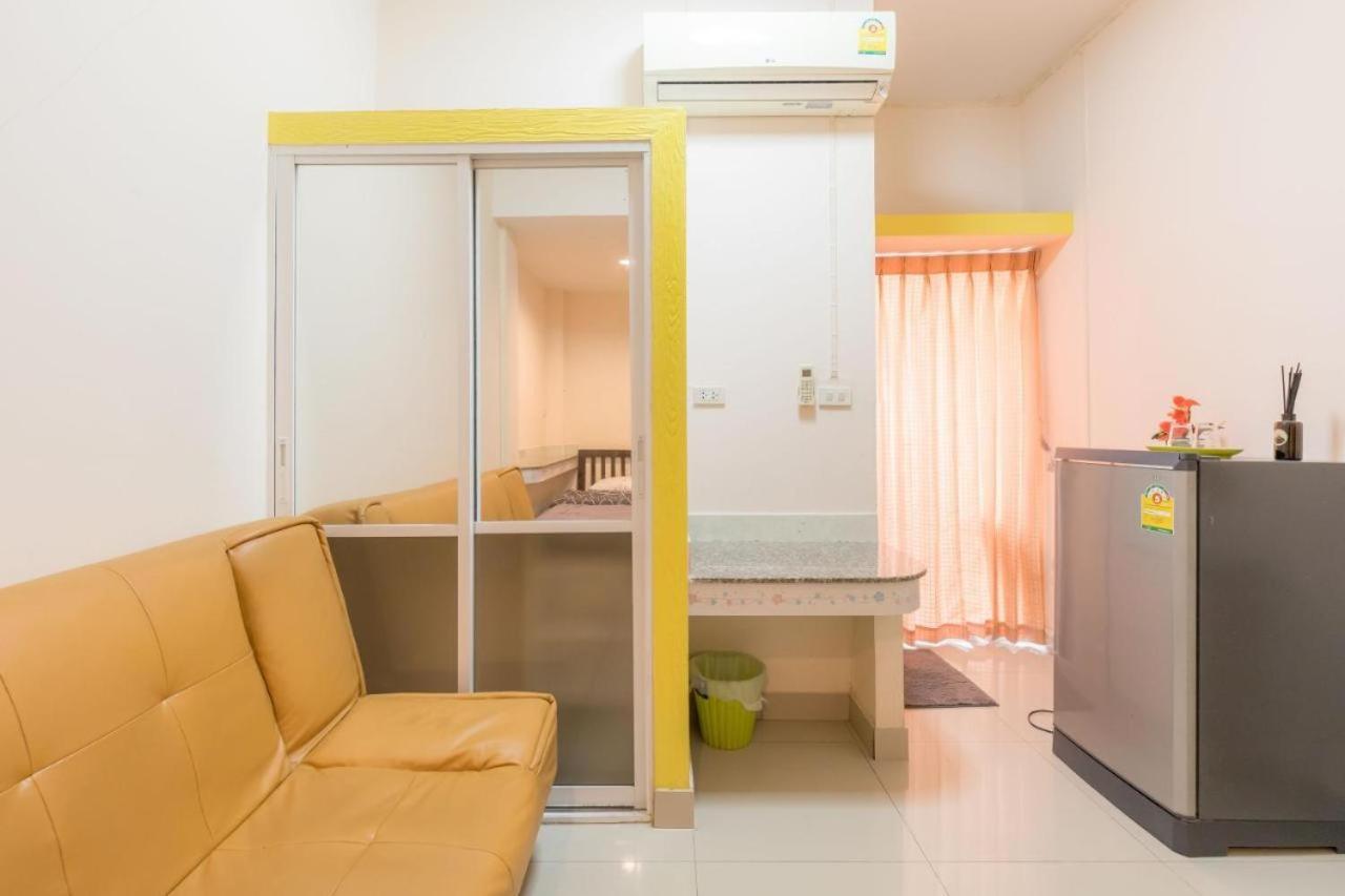 Oyo 75405 Ladda Place Bangkok Dış mekan fotoğraf