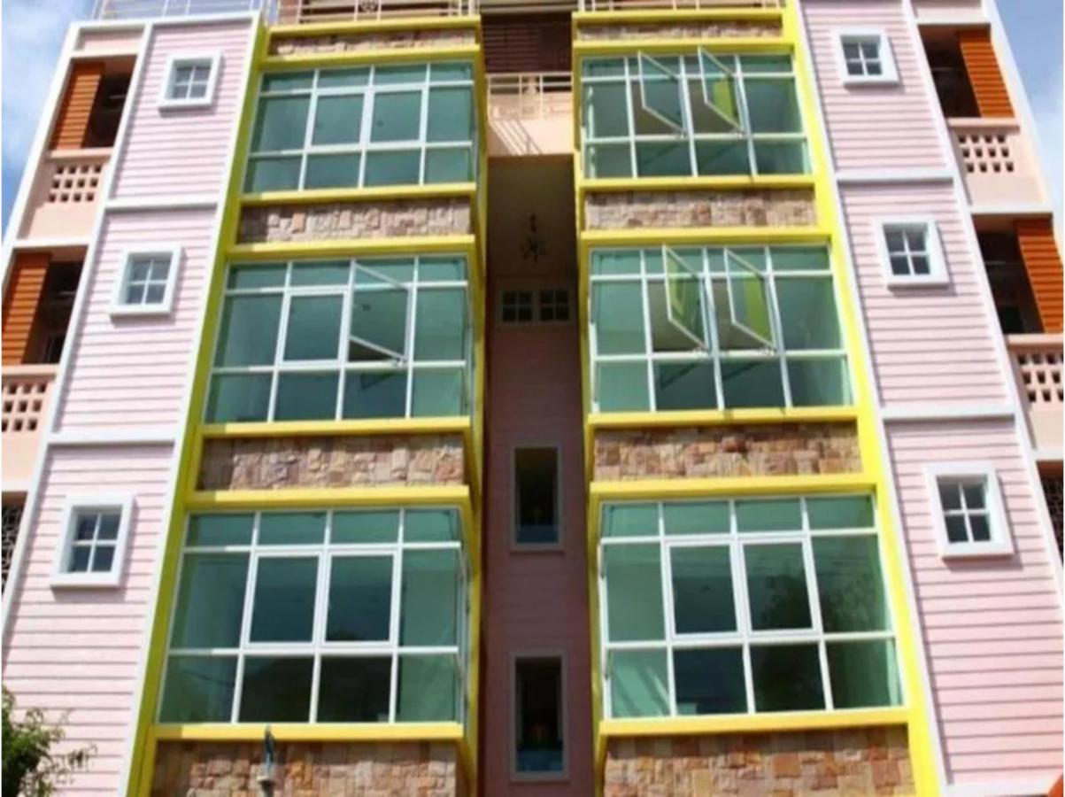 Oyo 75405 Ladda Place Bangkok Dış mekan fotoğraf