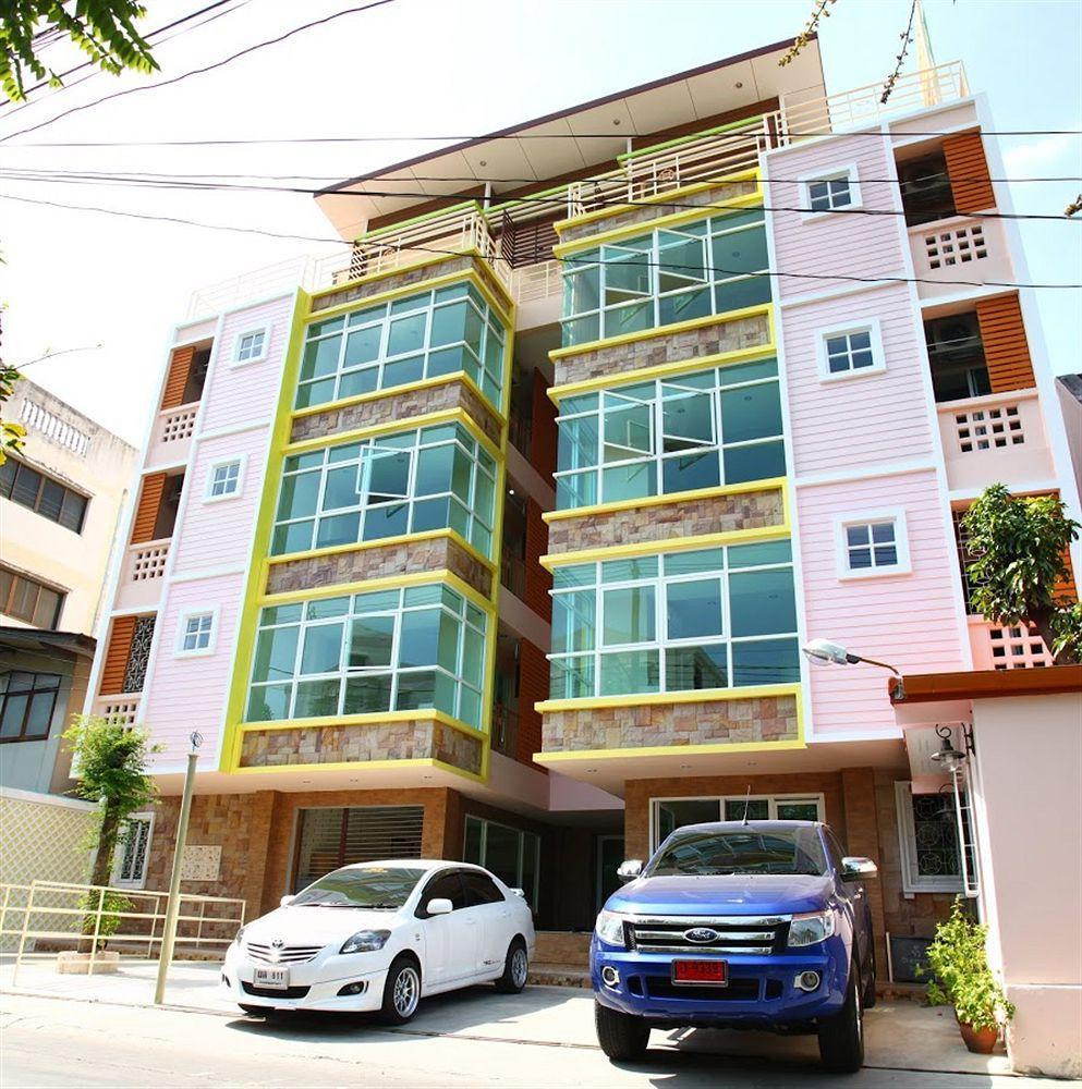 Oyo 75405 Ladda Place Bangkok Dış mekan fotoğraf